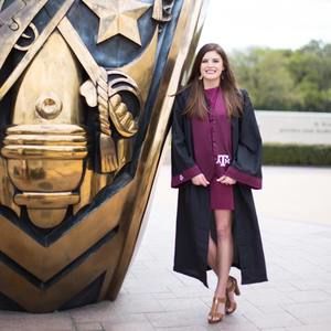 Meet your Posher, Leanne